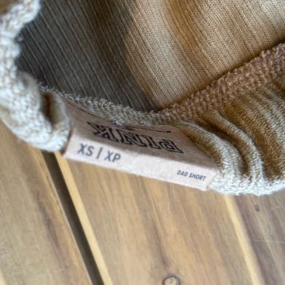 Nwt Victorias Secret Pink Yellow Gold Ribbed Dad Shorts Size Extra Small - Picture 4 of 5